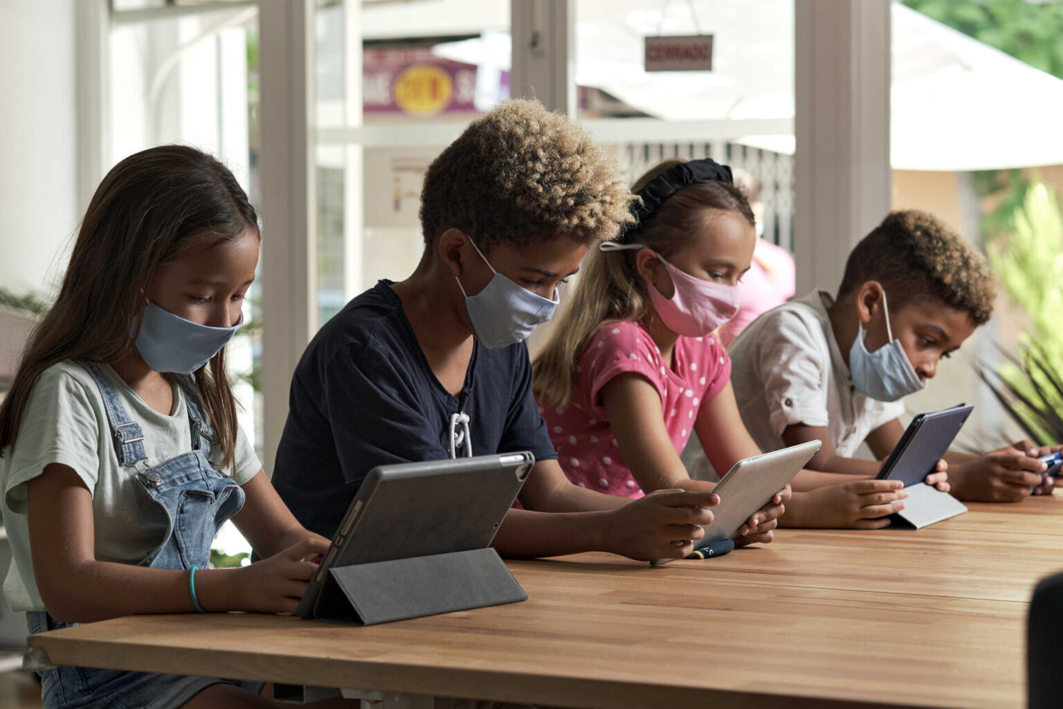 5 WiFi in School Benefits – Why School WiFi is Important - Teledata ICT