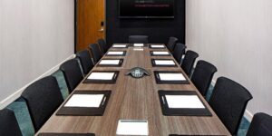 20 tips to boost hotel revenue