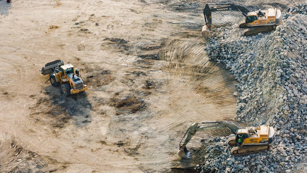 How to Use Drones to Improve Construction Safety