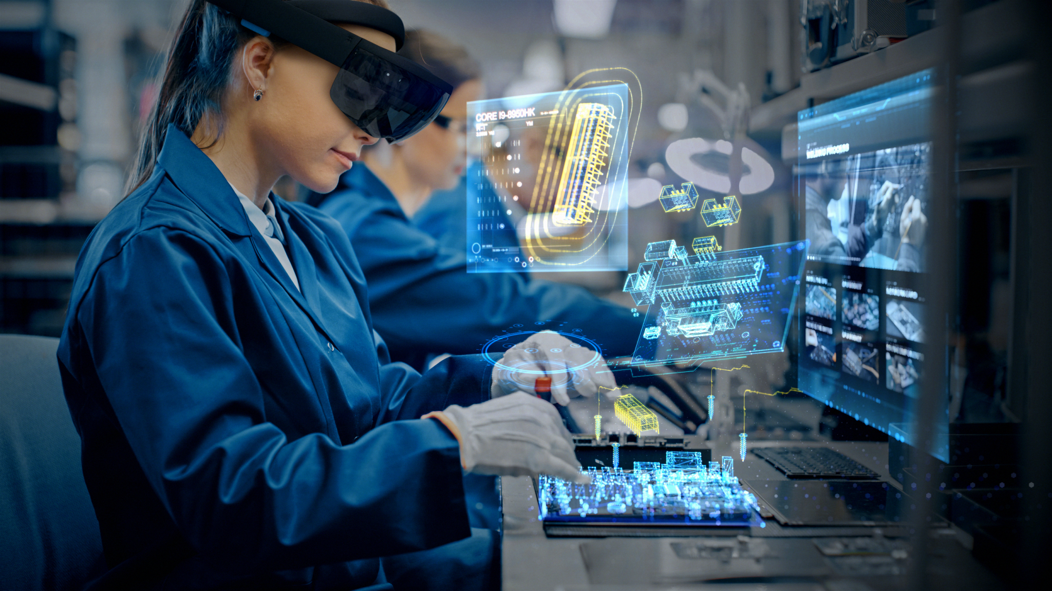 Digital Transformation in High-Tech Manufacturing